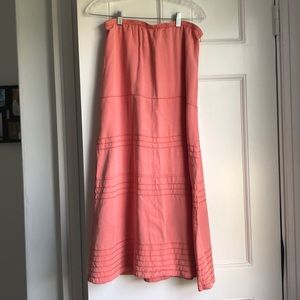 Cute and comfortable maxi skirt